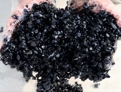 施秉沥青冷补料（沥青砂）的优势特点与施工流程解析